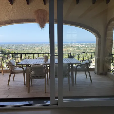 Estrellas Villa Muntanya la Sella