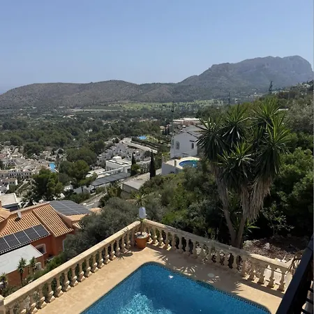 Estrellas Villa