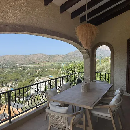 Estrellas Villa