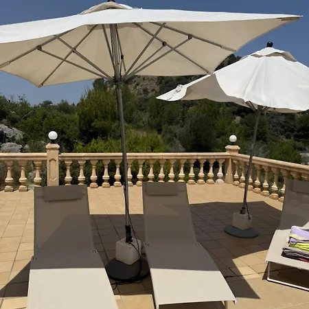 Estrellas Villa
