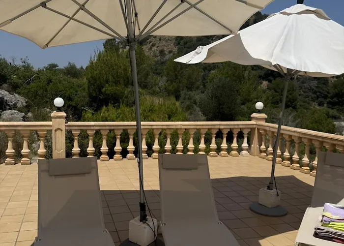 Estrellas Villa